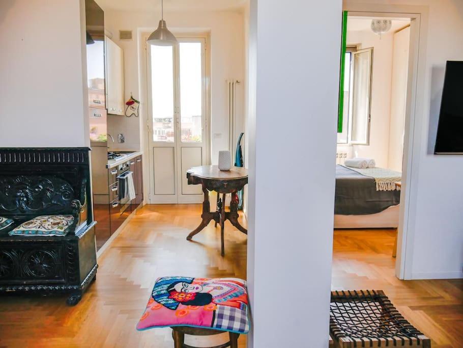 Beautiful Penthouse With Terrace Near The Centre Apartamento Roma